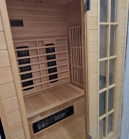 Luxury With Stunning View And Heated Jacuzzi